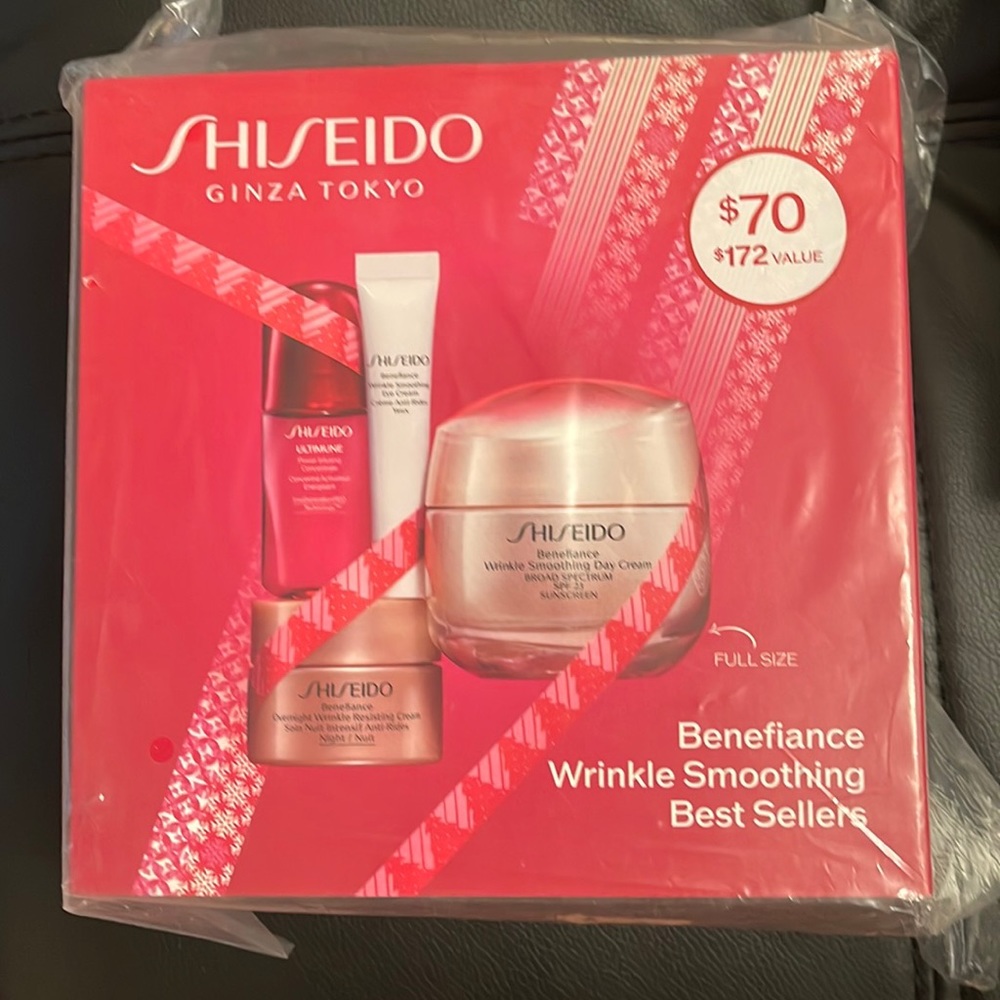 Shiseido Benefiance Wrinkle Smoothing Best Sellers
